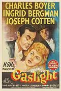 Click image for larger version

Name:	gaslight-movie-poster-1940-.jpg
Views:	1
Size:	14.3 KB
ID:	41941